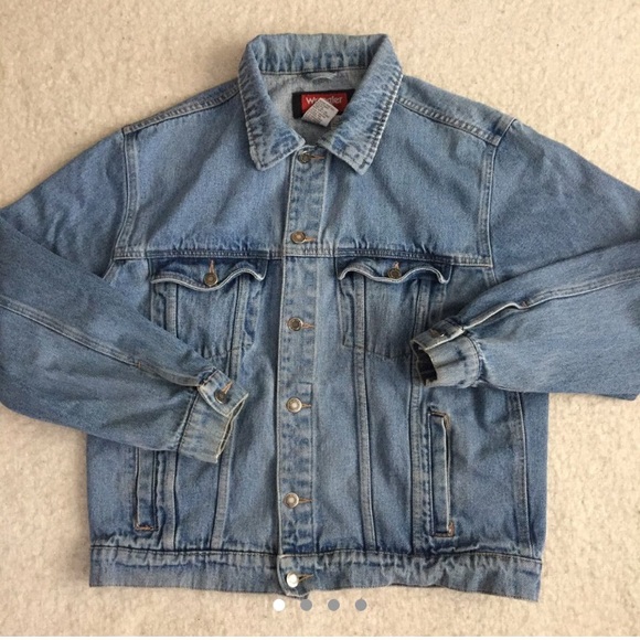 🌼 Oversized Wrangler Denim Jacket - Picture 1 of 4